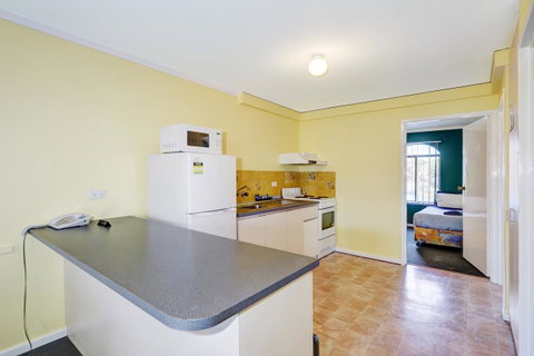 West Beach Lagoon 109 â€“ Amazing Location! - Hotel NSW 6
