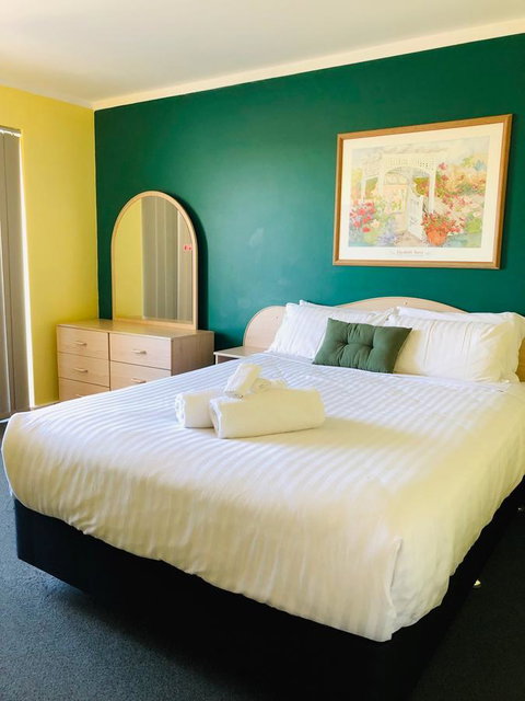 West Beach Lagoon 109 â€“ Amazing Location! - Hotel NSW 5
