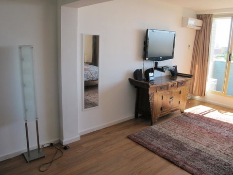Studio 204 With Harbour, Ocean And Sunset Views From The Balcony - Hotel NSW 14