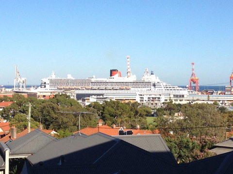 Studio 204 With Harbour, Ocean And Sunset Views From The Balcony - Hotel NSW 12