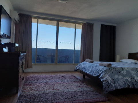 Studio 204 With Harbour, Ocean And Sunset Views From The Balcony - Hotel NSW 0