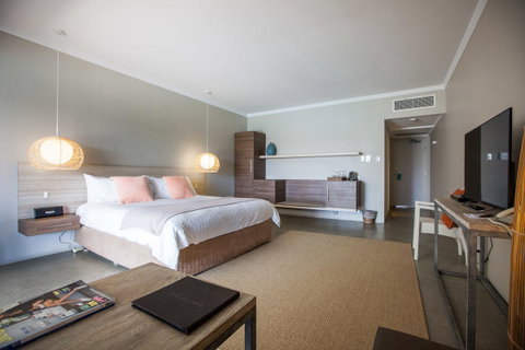 The Marina Hotel - Mindarie - Hotel NSW 4