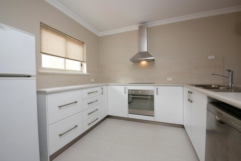 The Marina Hotel - Mindarie - Hotel NSW 8
