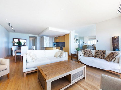 Beachfront Penthouse & Huge Terrace - Hotel NSW 0
