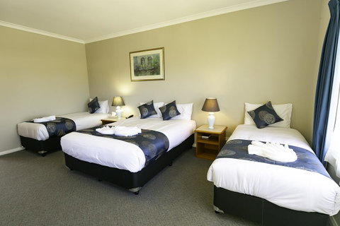 Esplanade Hotel Busselton - Hotel NSW 4