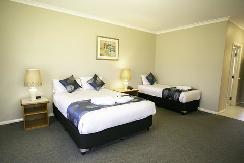 Esplanade Hotel Busselton - Hotel NSW 3
