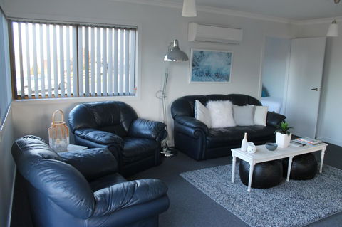 Bircoo Cottage Beach And Golf Getaway - Hotel NSW 6