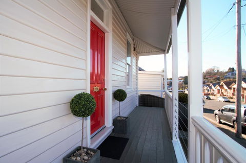 Horlock House - Hotel NSW 3