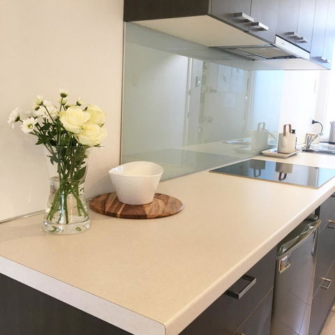 Sandy Bay Studio Apartment - Hotel NSW 4