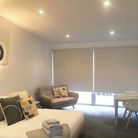 Sandy Bay Studio Apartment - Hotel NSW 2