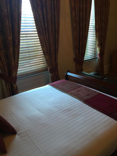 Clydesdale Manor - Hotel NSW 10