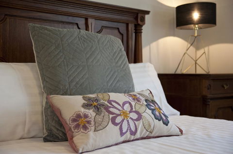 Sandy Bay Waterfront Home - Hotel NSW 9