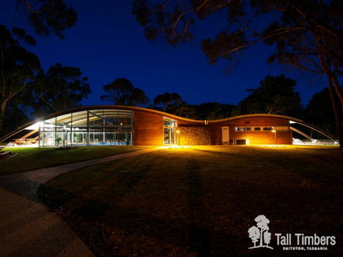 Tall Timbers Tasmania - Hotel NSW 4