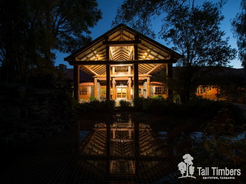 Tall Timbers Tasmania - Hotel NSW 6