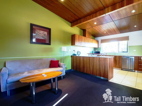 Tall Timbers Tasmania - Hotel NSW 18
