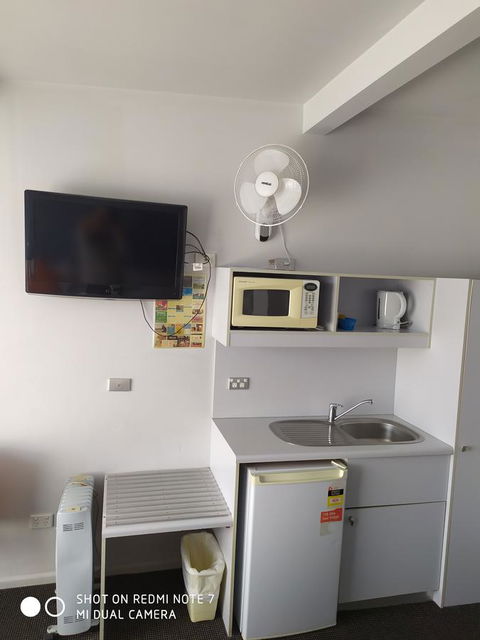 Waterfront Lodge Motel - Hotel NSW 3
