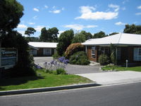 Castaway Holiday Apartments