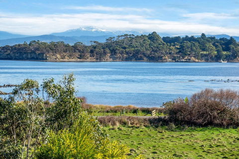 Sunset Bay Escape - Hotel NSW 6