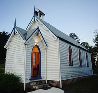 Old White Church Bed  Breakfast - Hotel NSW