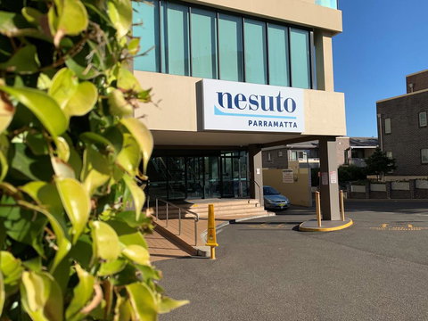 Nesuto Parramatta - Hotel NSW 2