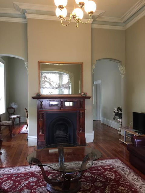 Newport Homestay & Lodge - The Heritage Guest House - Hotel NSW 2