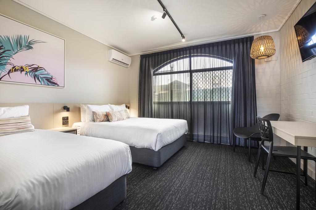 Moorooka QLD Hotel NSW