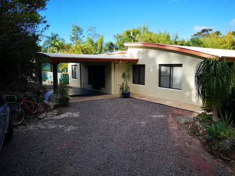 Noosa Edge Nudist Retreat - Hotel NSW 1