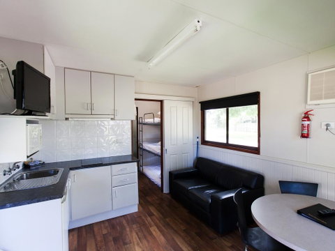 NRMA Bairnsdale Riverside Holiday Park - Hotel NSW 3
