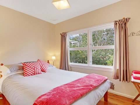 Number 12 - July Special 3 Nights For Price Of 2 - Hotel NSW 3