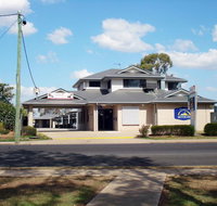 Oakey Motor Inn - Hotel NSW