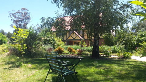 Oaktree Guest House - Hotel NSW 1
