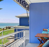 Ocean Blue Apartment Four - apartment on 2nd level - Hotel NSW