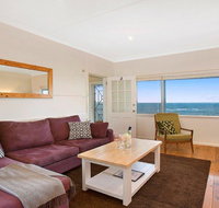 Ocean Blue Apartment Two - oceanfront apartment - Hotel NSW