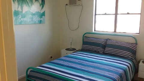 Ocean Breeze Apartments - Hotel NSW 3