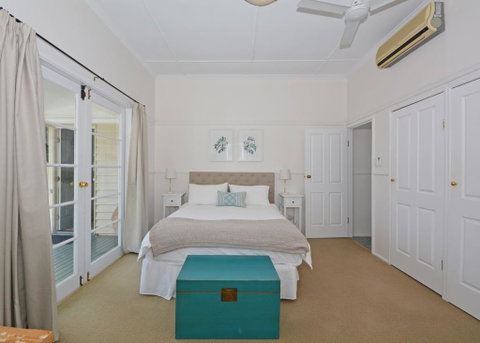 Ocean Breeze Hervey Bay - Hotel NSW 0