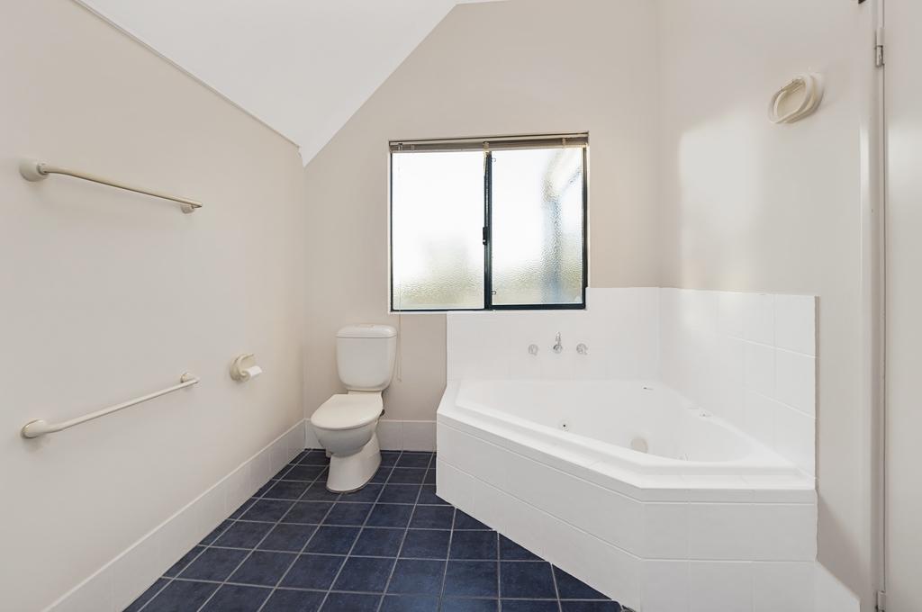 Wonnerup WA Hotel NSW