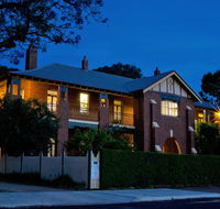 Old Parkes Convent - Hotel NSW