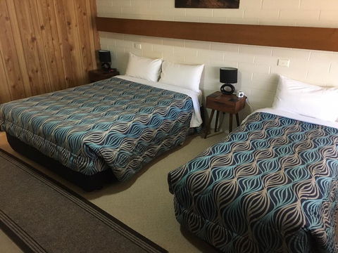 Orana Motor Inn - Hotel NSW 2