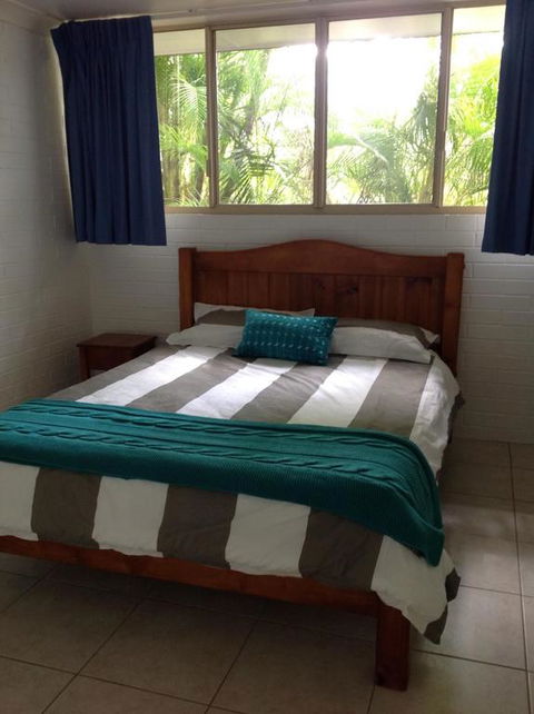 Orchid Beach Apartments - Hotel NSW 3
