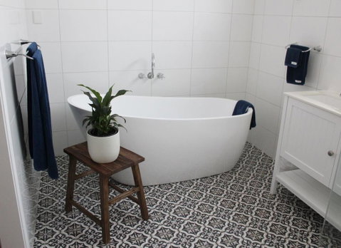 Outback Cellar & Country Cottage - Hotel NSW 3