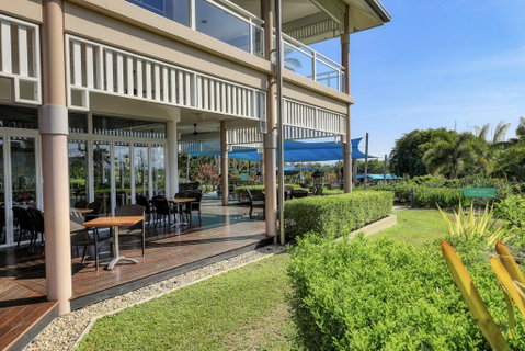 Paradise Palms Resort - Hotel NSW 1