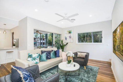 Park Avenue Townhouse Retreat Brisbane Sleeps 10 - Hotel NSW 3