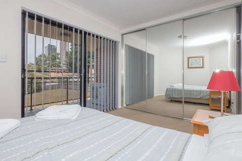 Parkside Apartments Parramatta - Hotel NSW 3