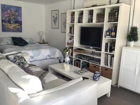 Petite Provence Cottage - Hotel NSW 1