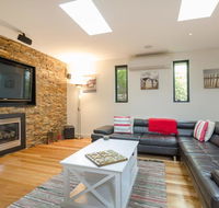 PIER 55 - DROMANA... - Hotel NSW