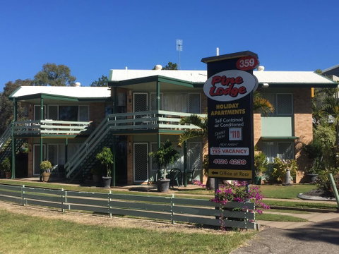 Pine Lodge - Hotel NSW 0