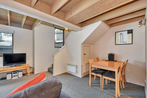 Pinot - Hotel NSW 3