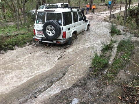 PNL4WDriving Smythesdale - Hotel NSW 3