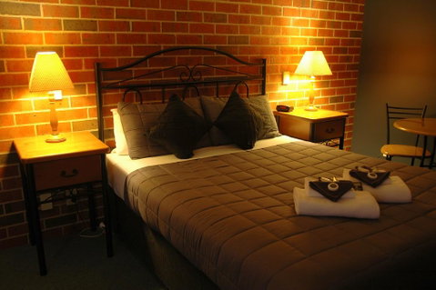 Poachers Paradise - Hotel NSW 0