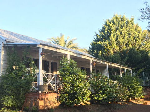 Pool House - Hotel NSW 1